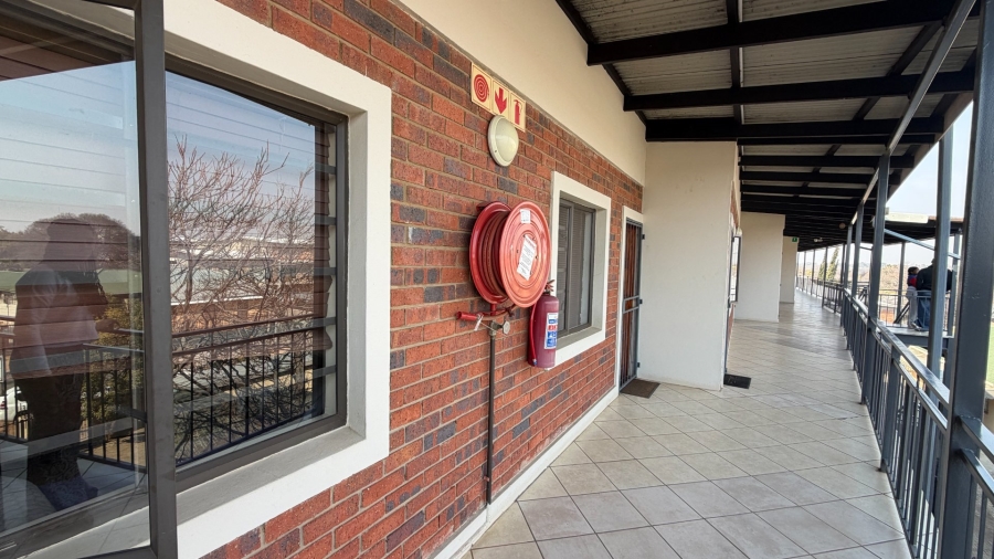 1 Bedroom Property for Sale in Bult South North West